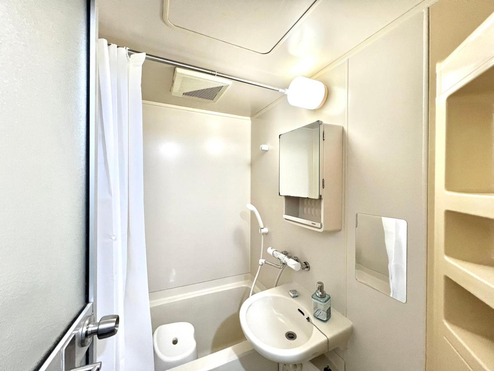 Akazu-Hostel New Tokorozawa Exteriör bild